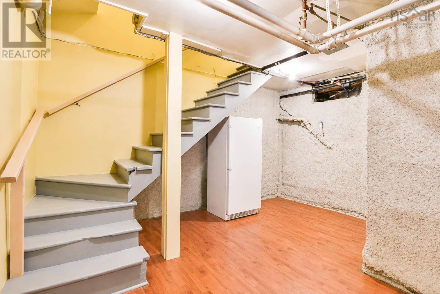 92 Albert Street Property Photo 30