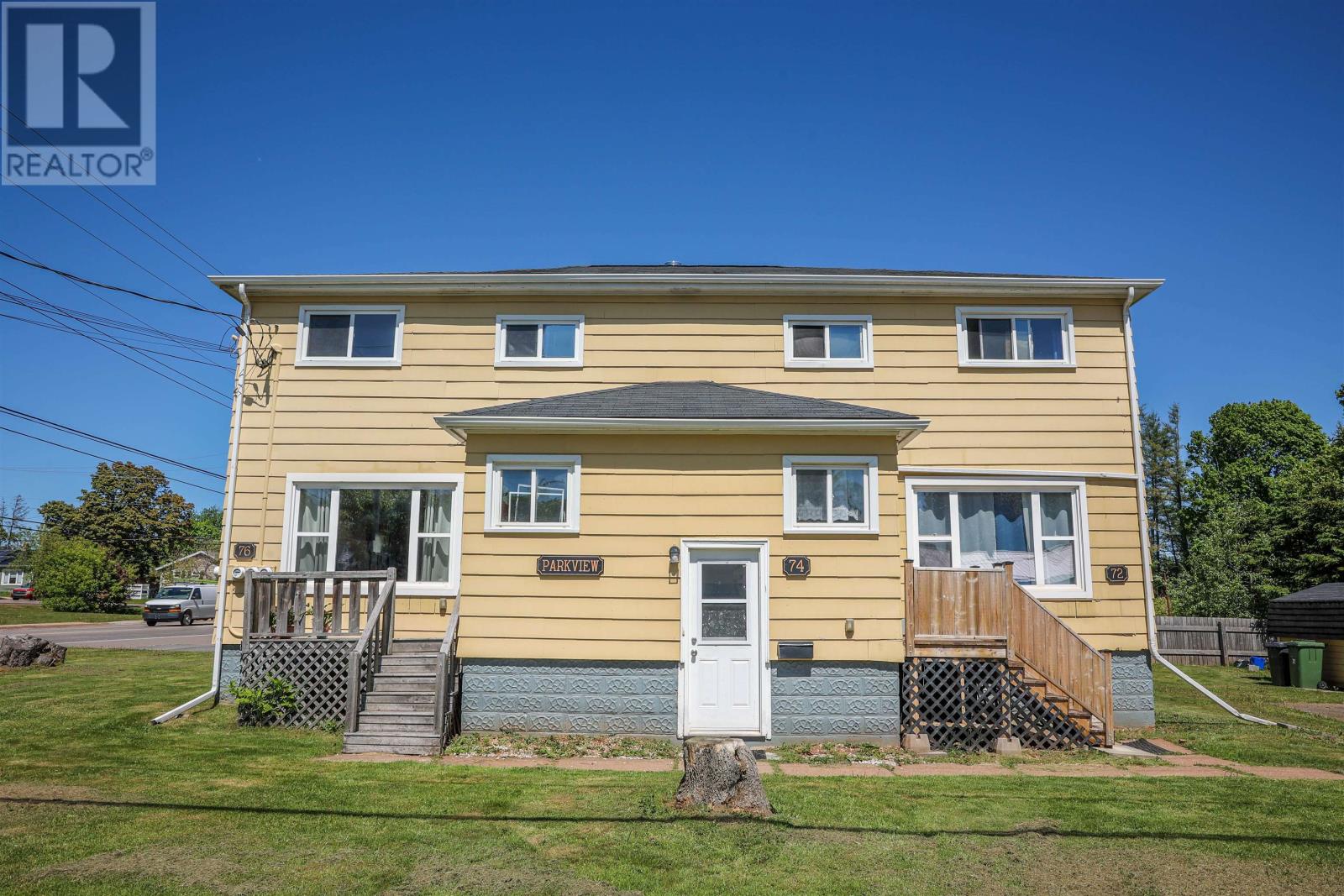 72,74,76 Parkview Drive