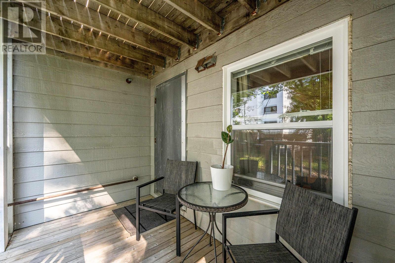 105 5230 Tobin Street Property Photo 17