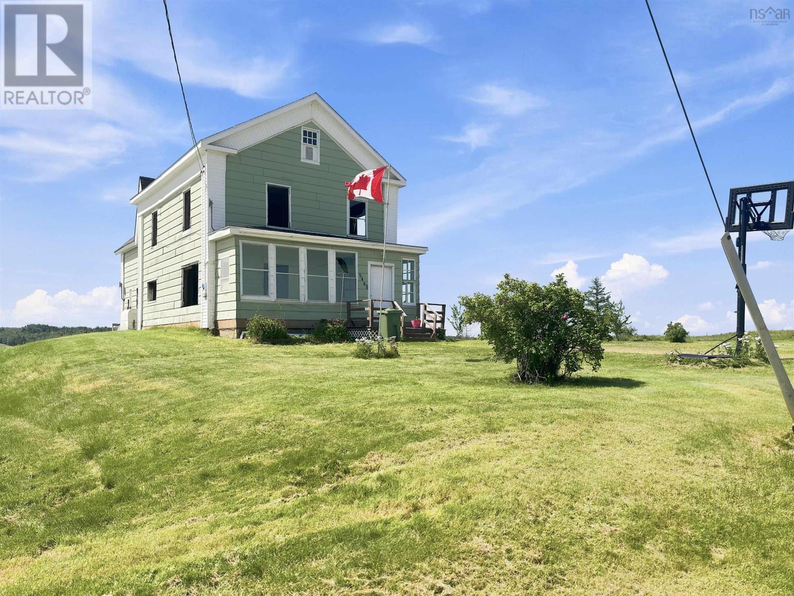 5465 Barronsfield Road Property Photo 4