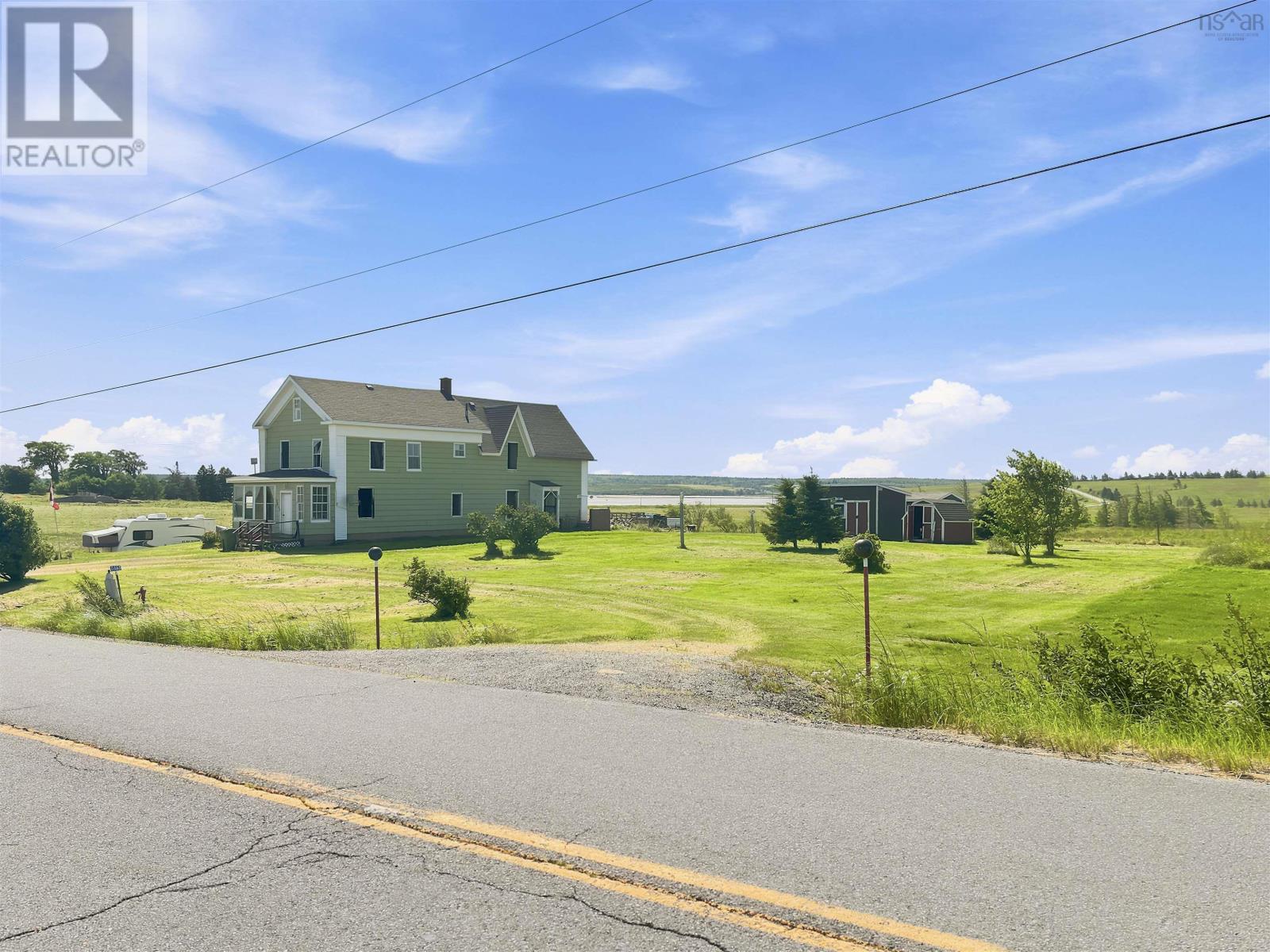 5465 Barronsfield Road Property Photo 6