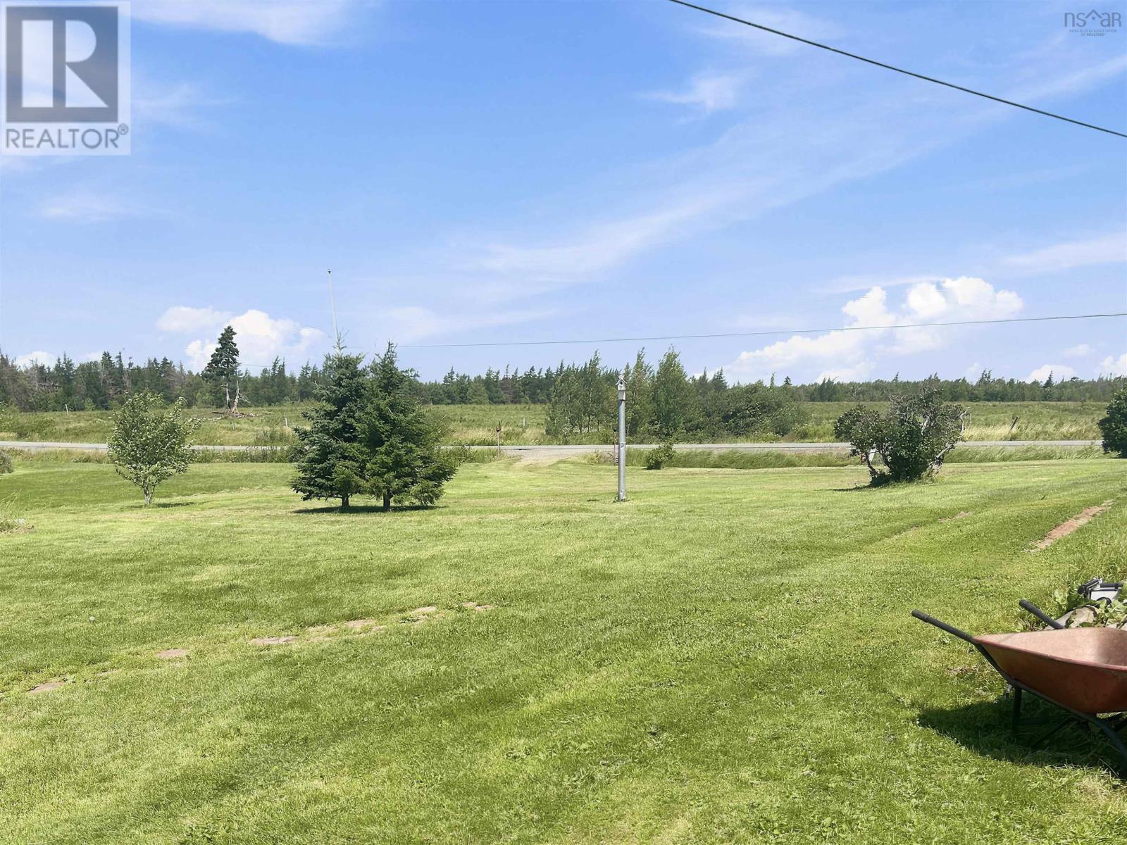 5465 Barronsfield Road Property Photo 8