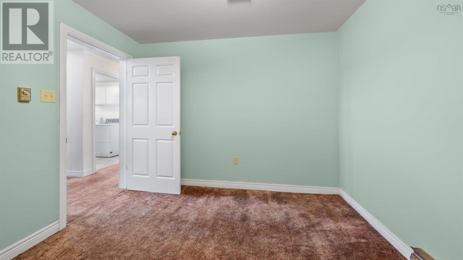 79 Riverview Crescent Property Photo 46