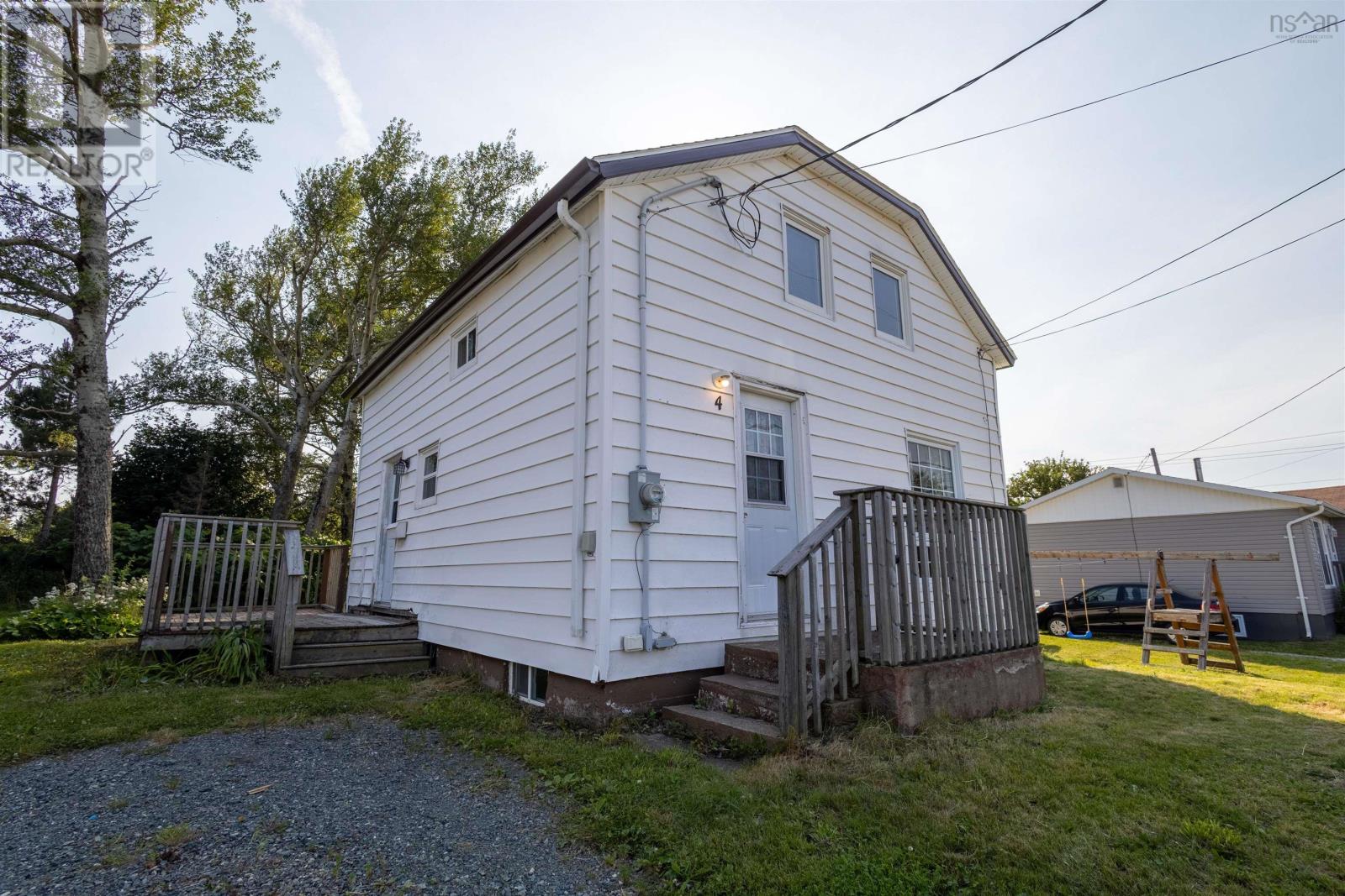 4 Mcpherson Street