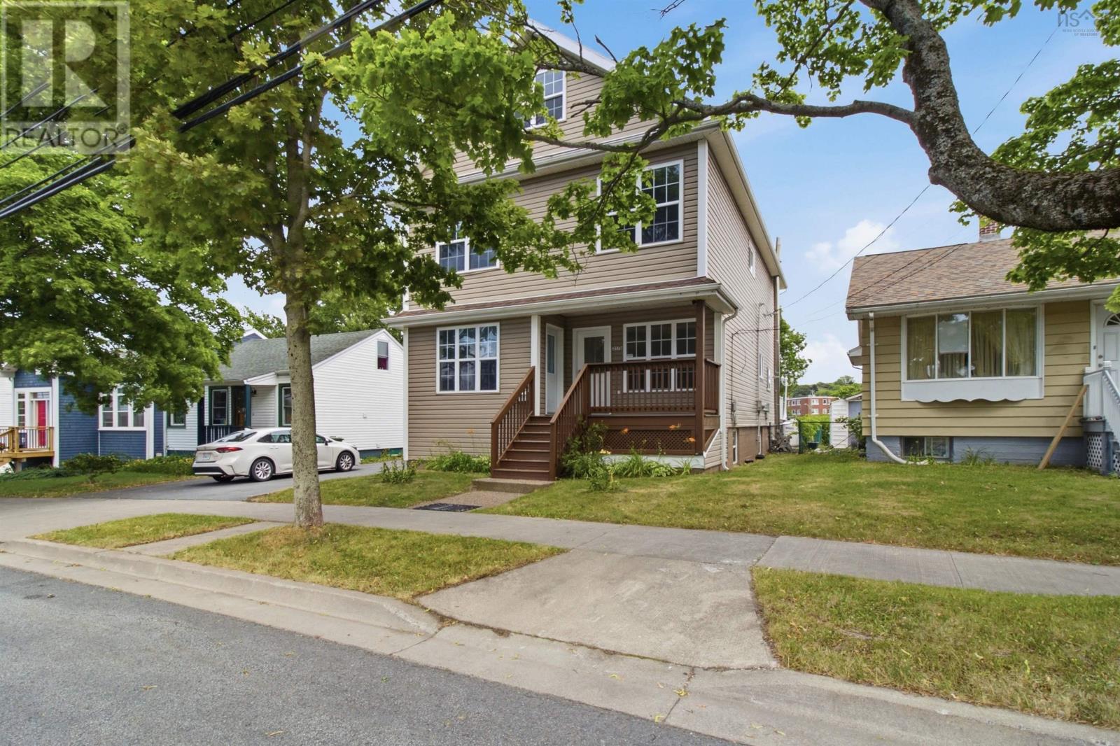 3175 Micmac Street Property Photo 1