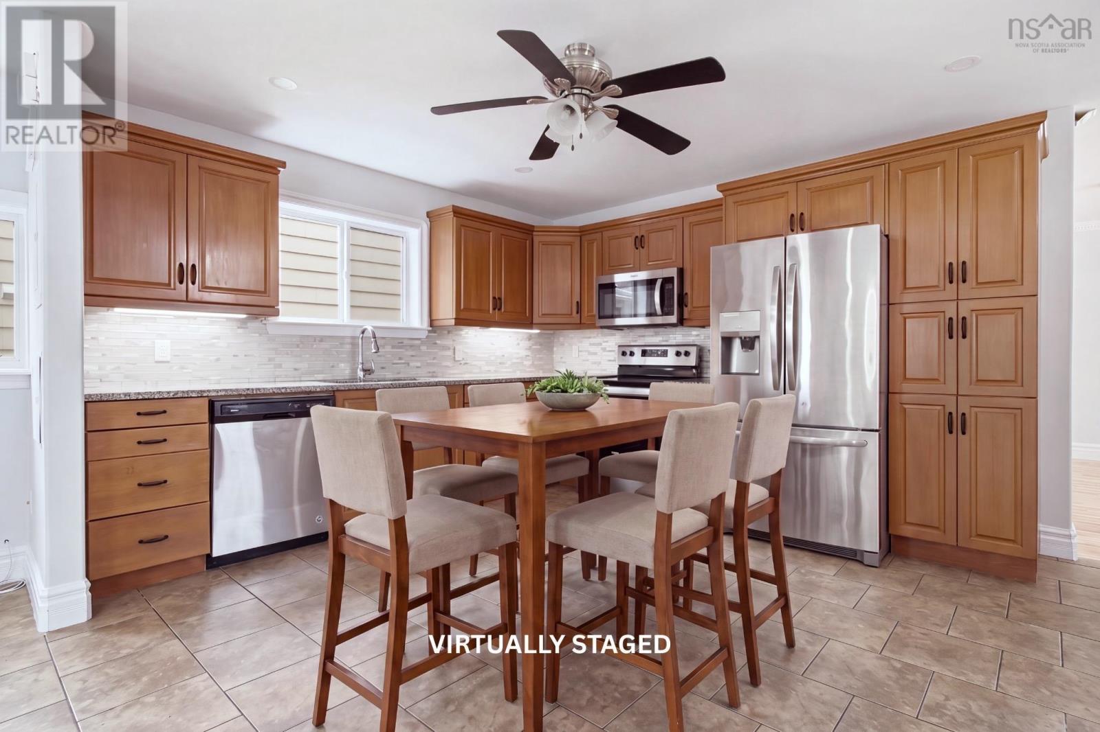 3175 Micmac Street Property Photo 10