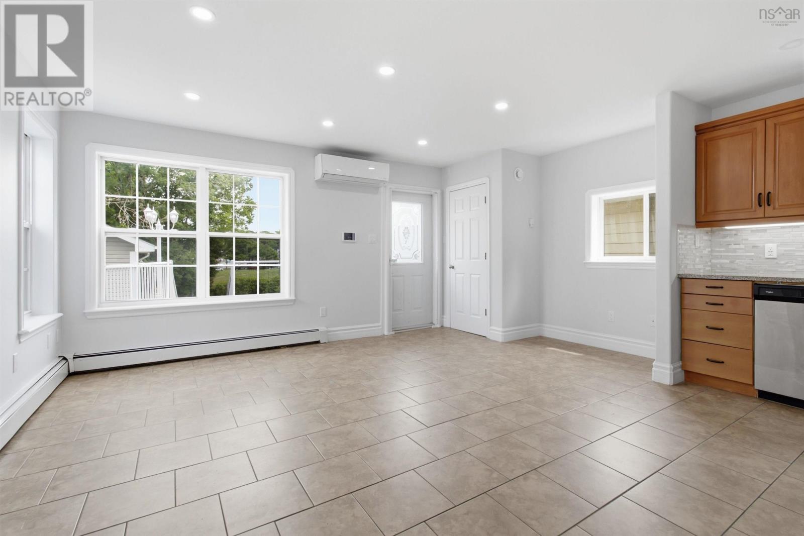 3175 Micmac Street Property Photo 15