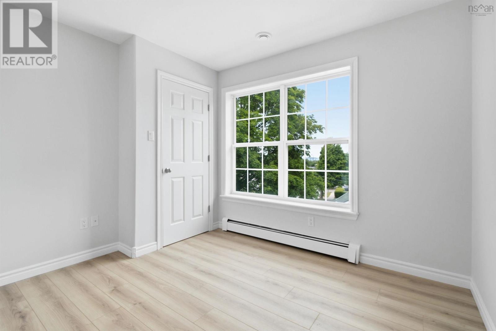 3175 Micmac Street Property Photo 24