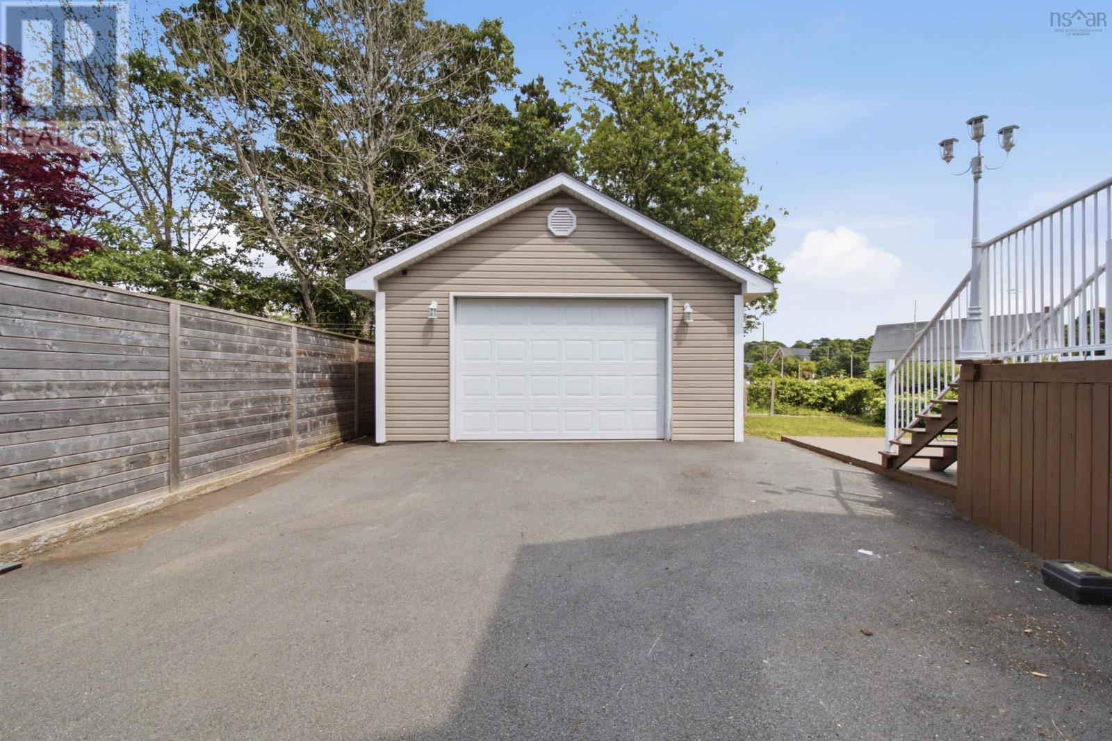 3175 Micmac Street Property Photo 42