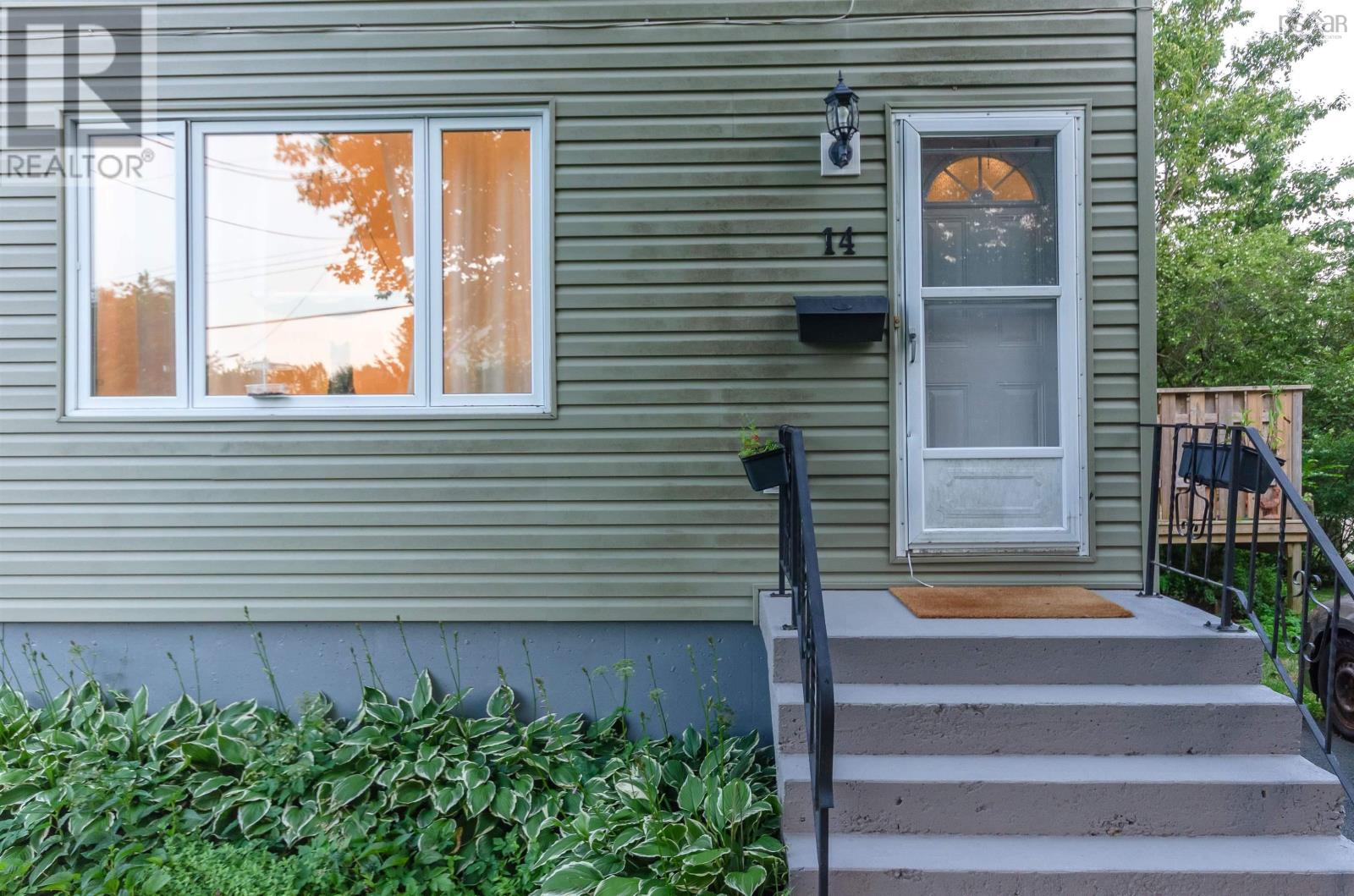 14 Huntingdon Drive Property Photo 5