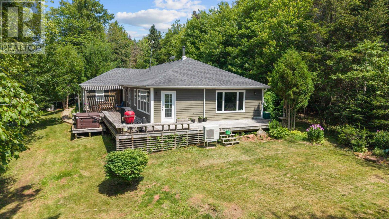 843 Rattenbury Road Property Photo 1