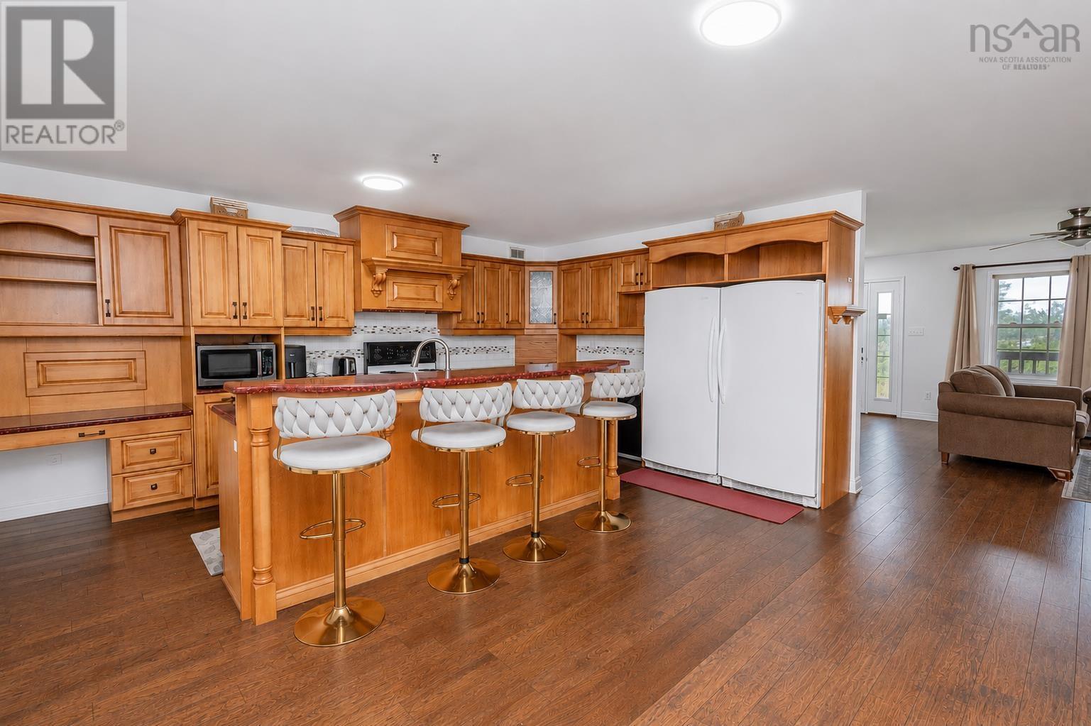 16 Water Street Property Photo 7