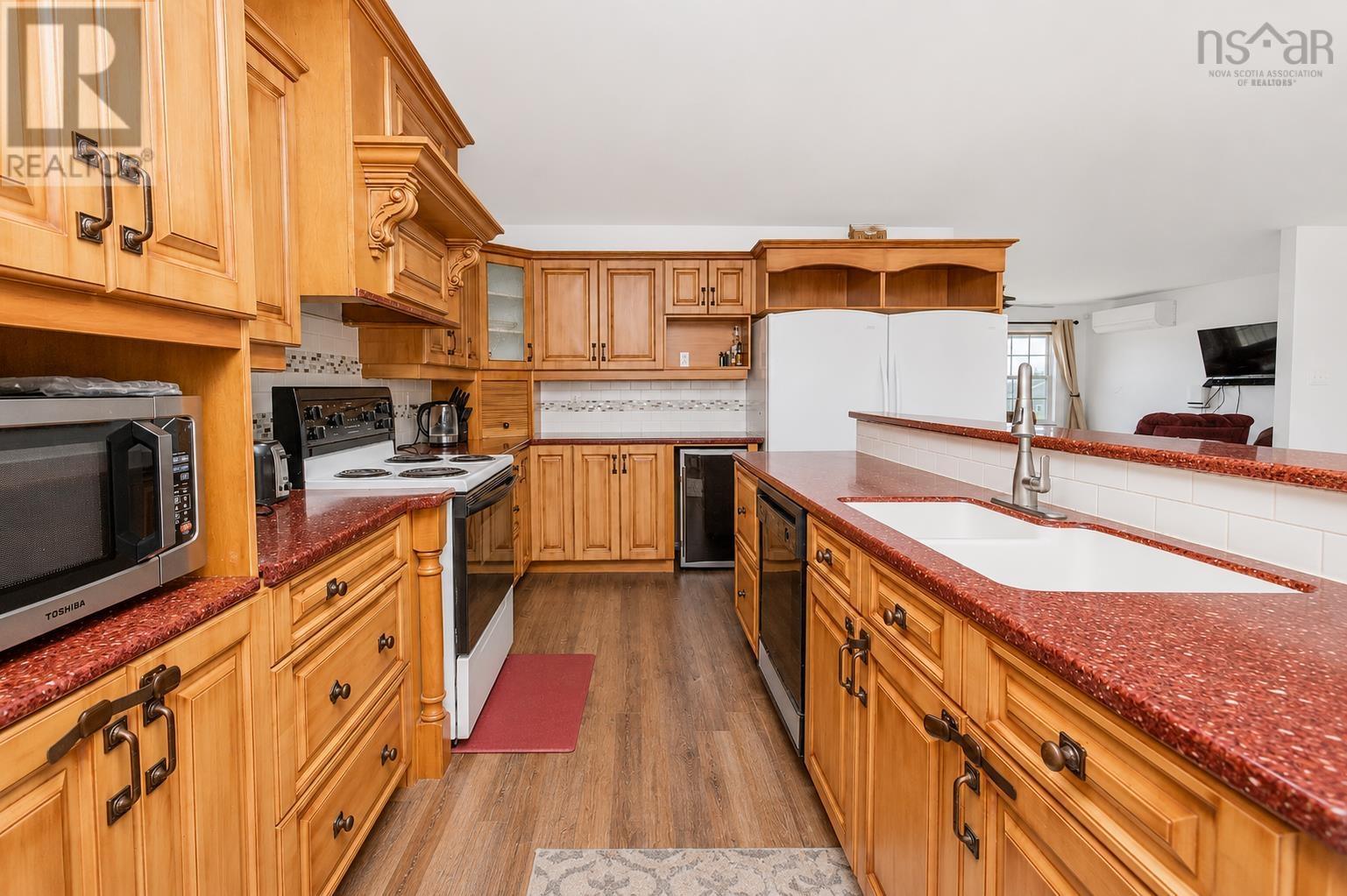 16 Water Street Property Photo 8