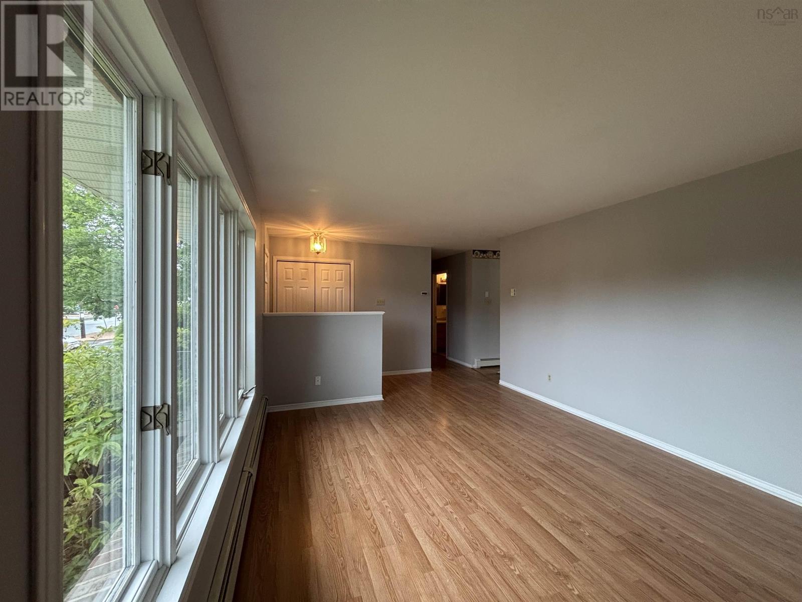 264 Hollingsworth Drive Property Photo 11