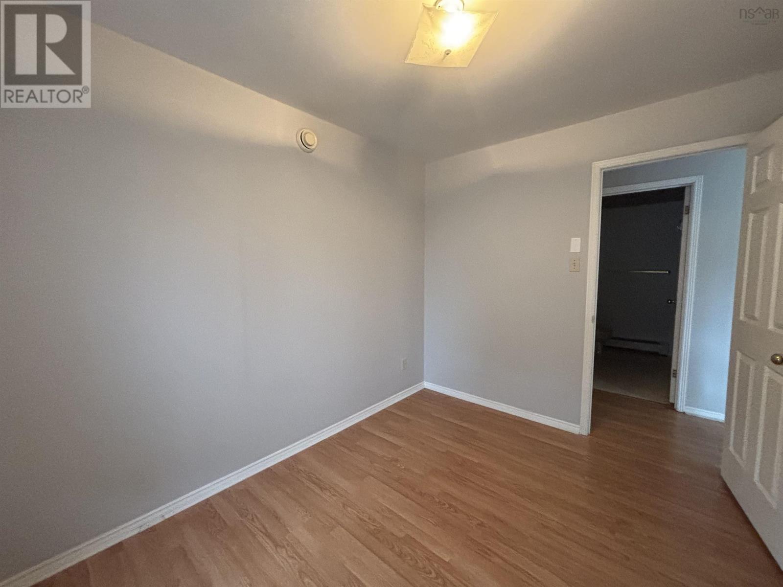 264 Hollingsworth Drive Property Photo 14