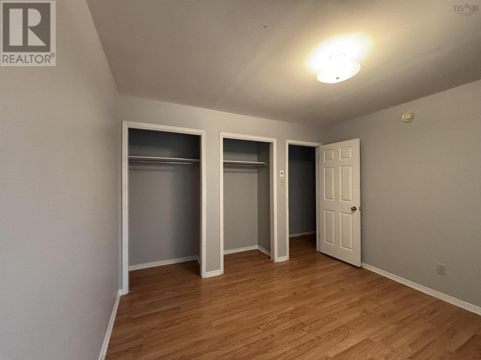 264 Hollingsworth Drive Property Photo 18