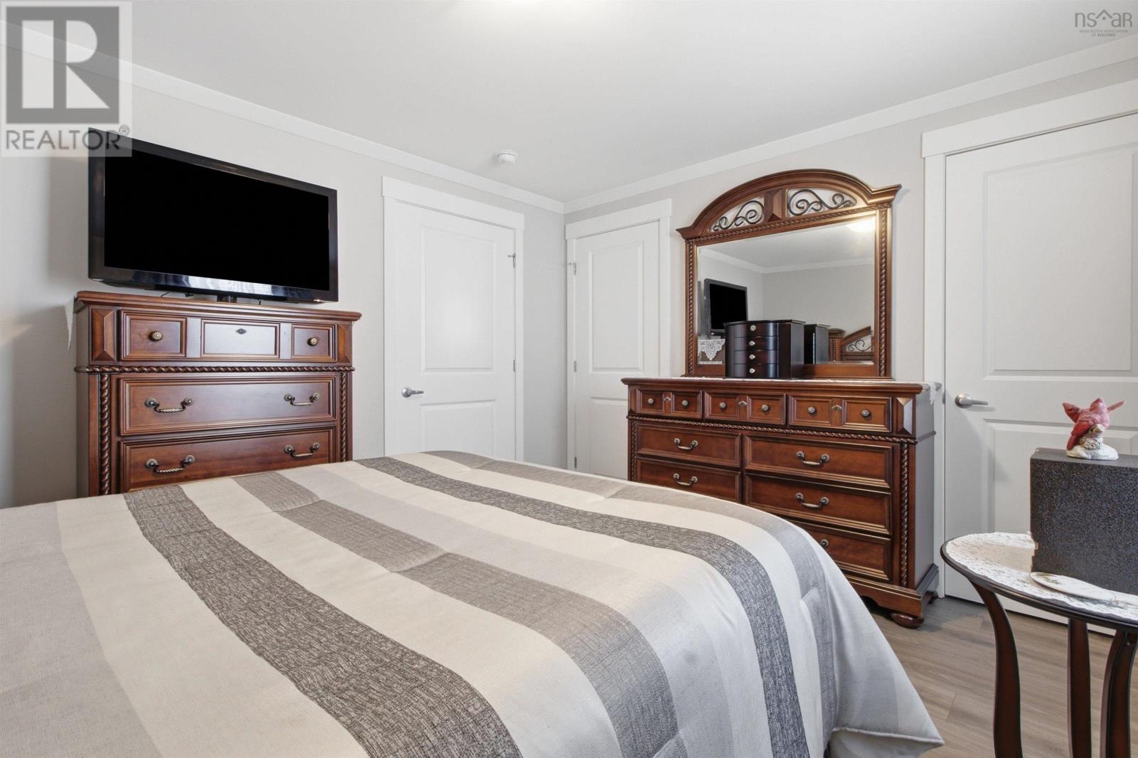 1123 Susan Drive Property Photo 13