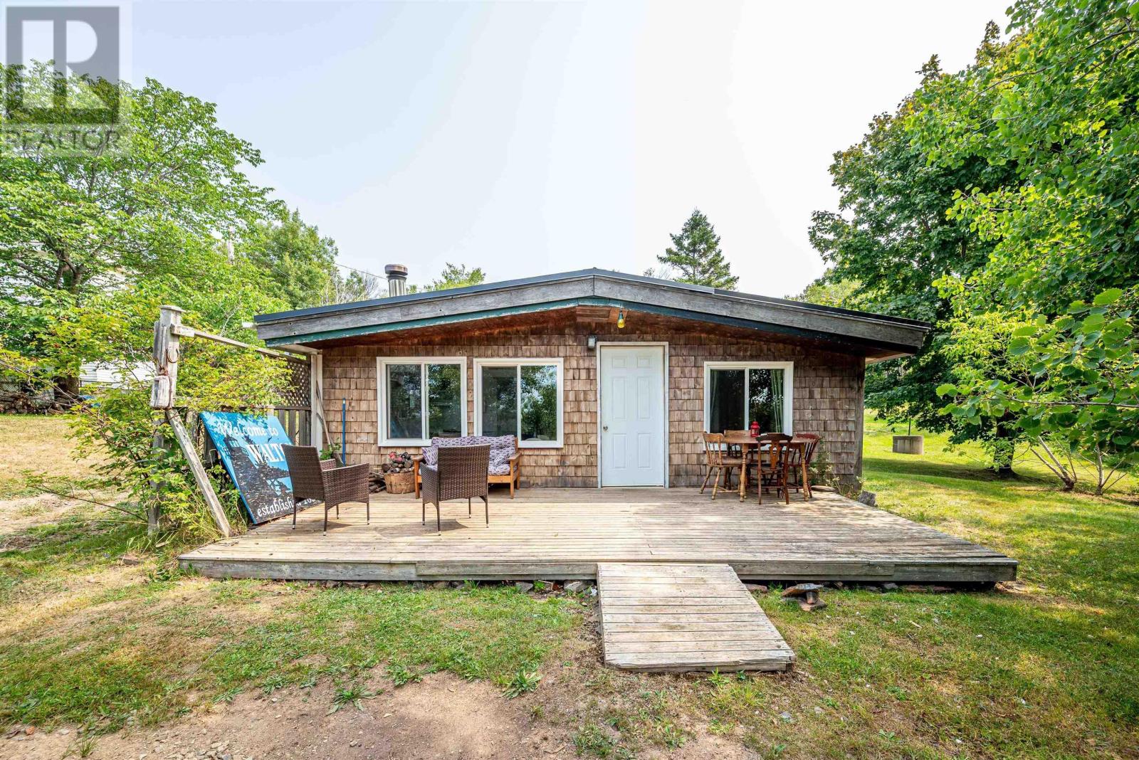 101 Lorne Smith Road Property Photo 3