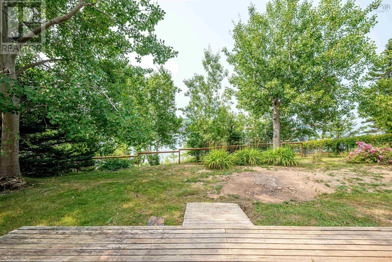 101 Lorne Smith Road Property Photo 32