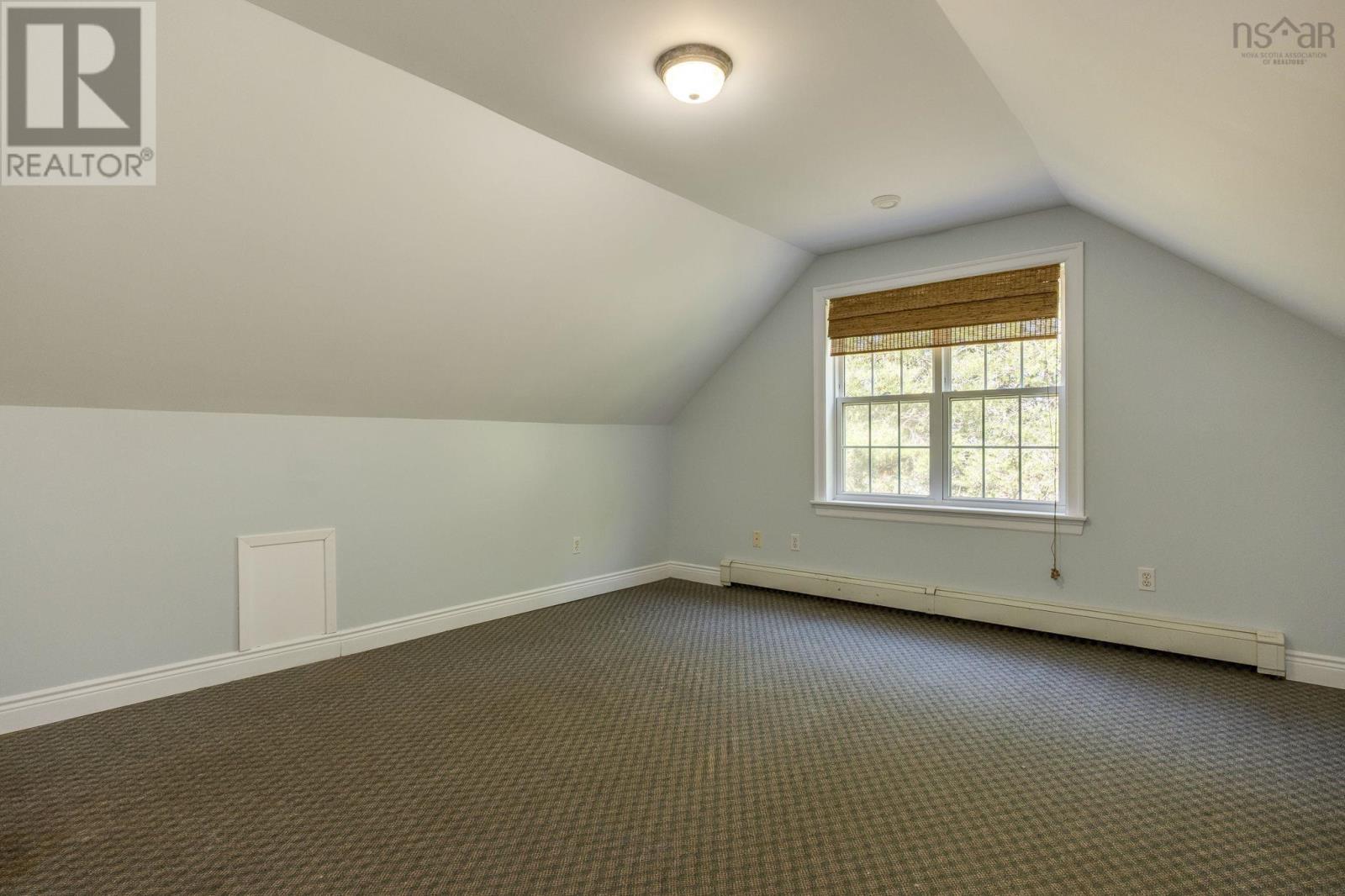 174 Prospect Avenue Property Photo 28