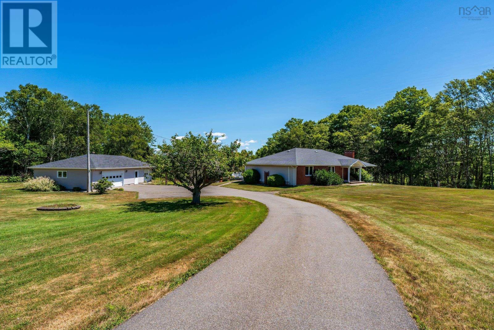1729 Riverside Road Property Photo 2
