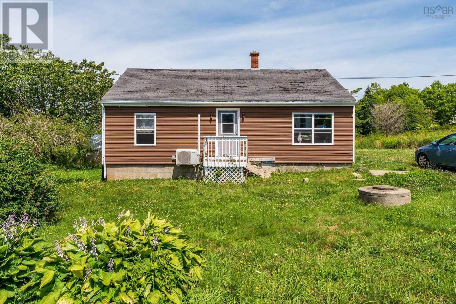 24 Doucet Wharf Road Property Photo 7