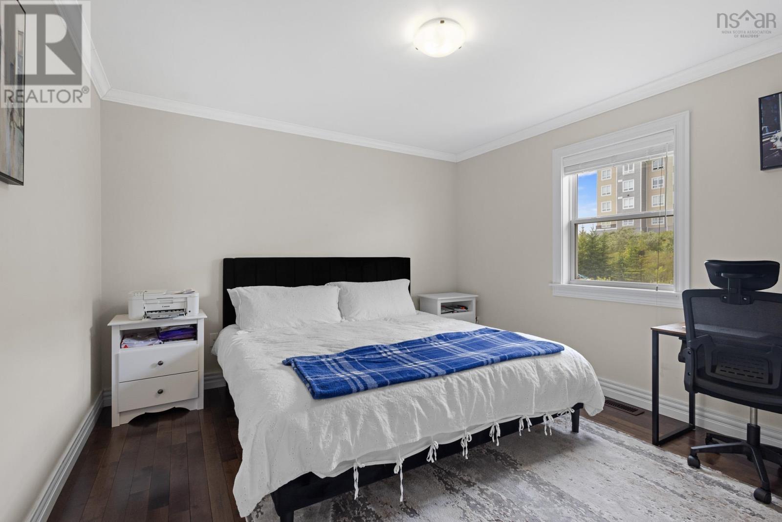 77 Hanwell Drive Property Photo 13