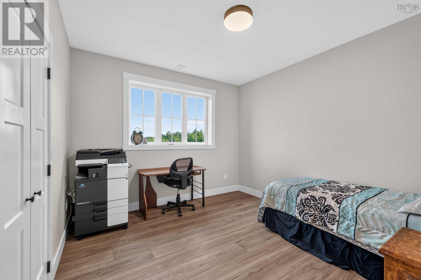 10 Heron Drive Property Photo 32