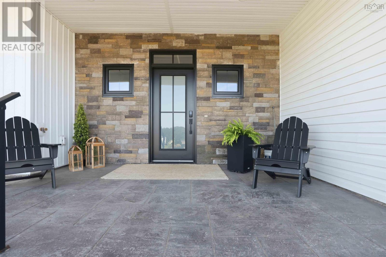 10 Heron Drive Property Photo 40