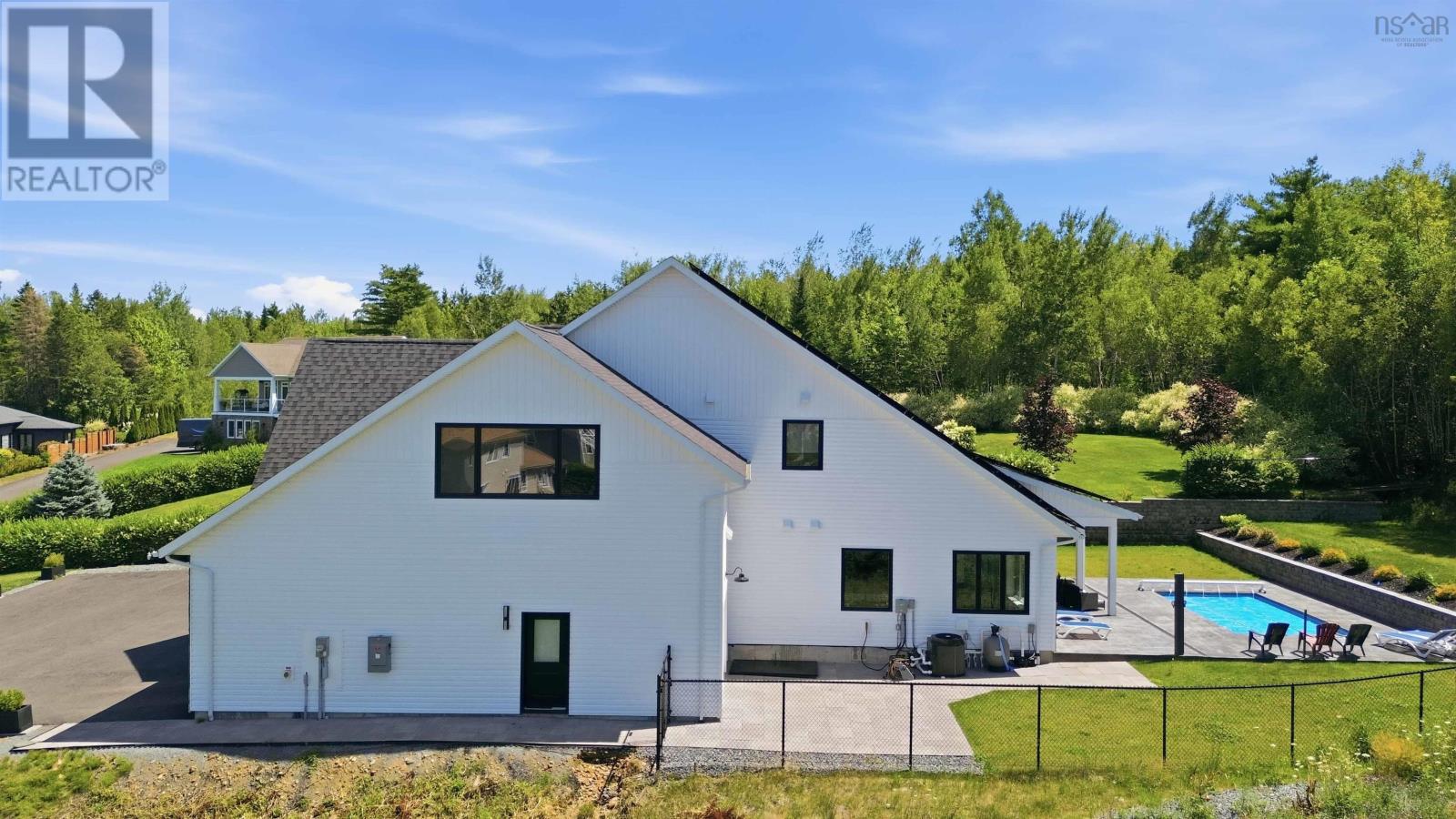 10 Heron Drive Property Photo 43