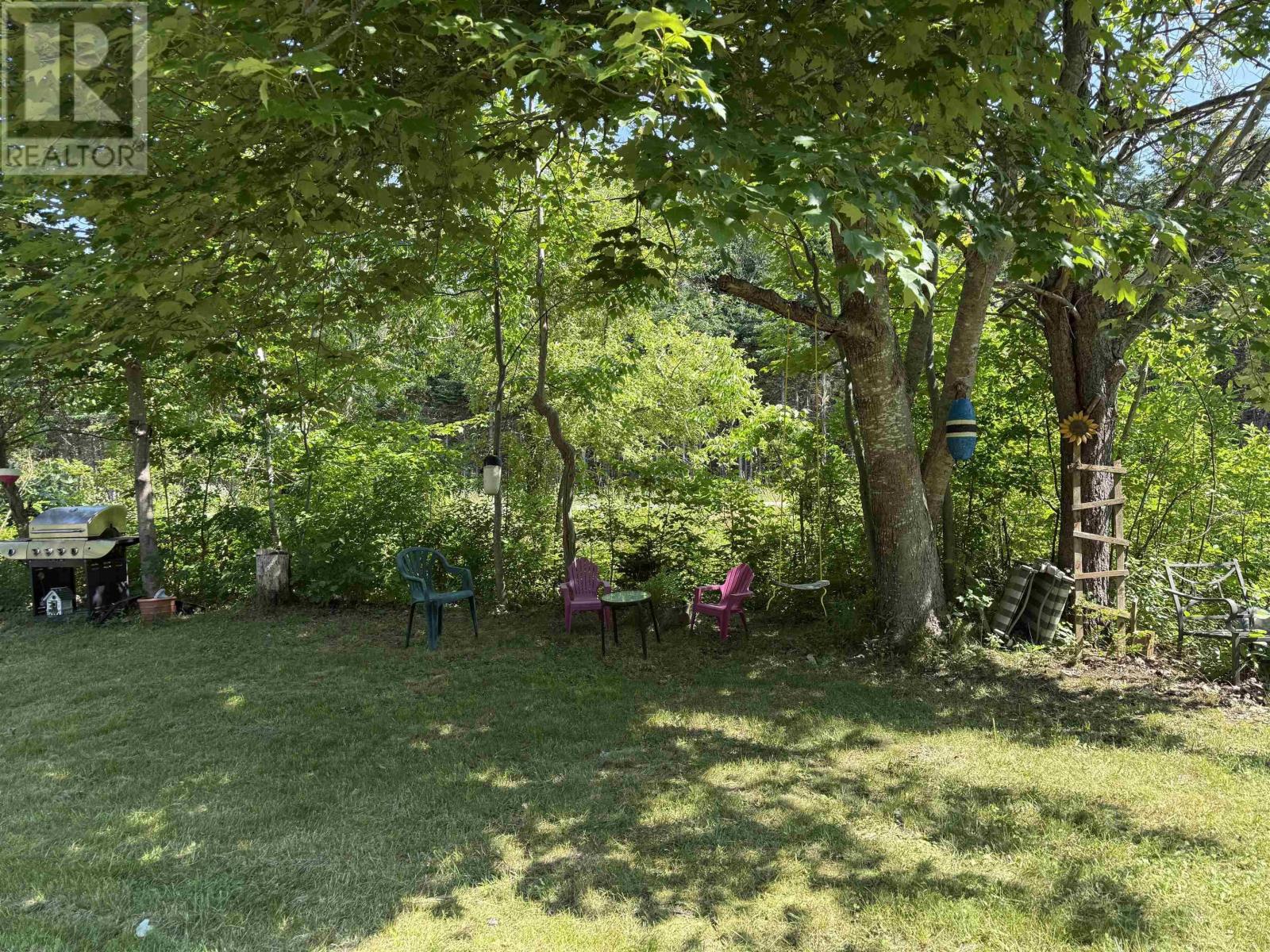9446 Highway 337 Property Photo 2