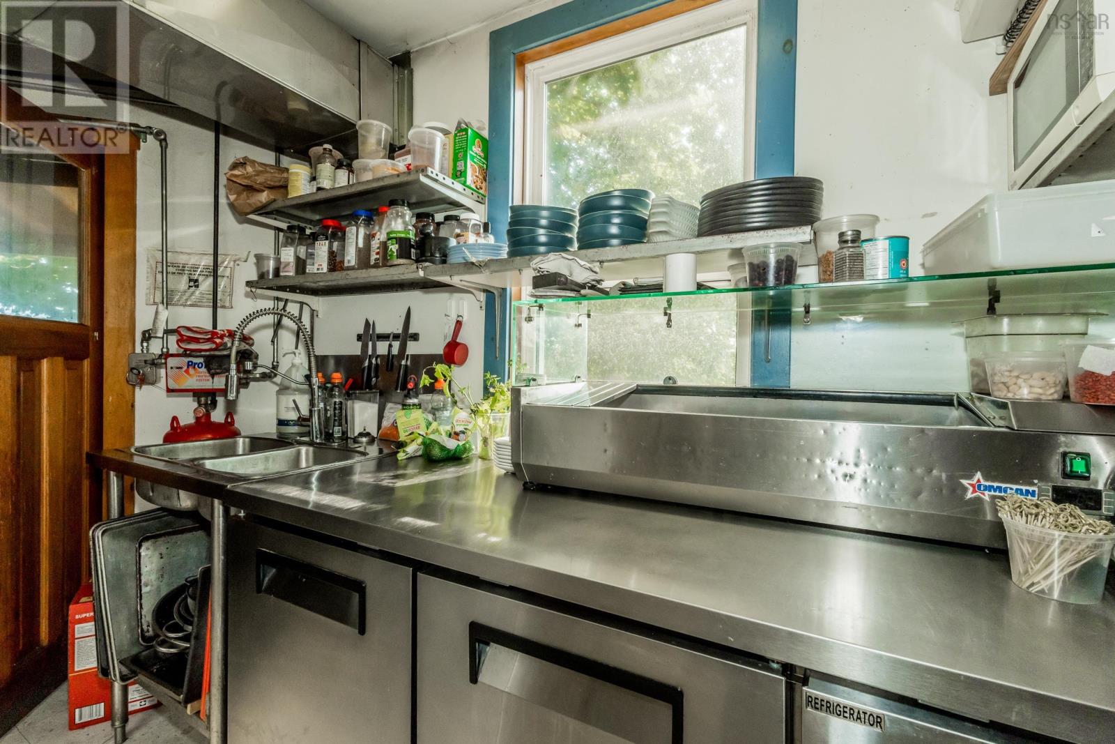 14 Sydney Street Property Photo 28