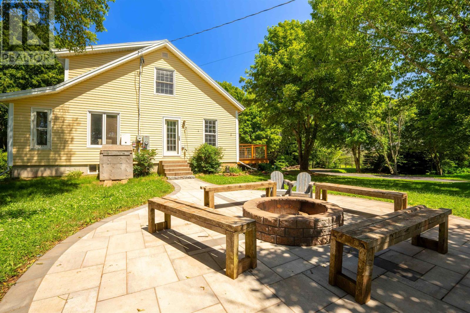1242 New Glasgow Road Property Photo 6
