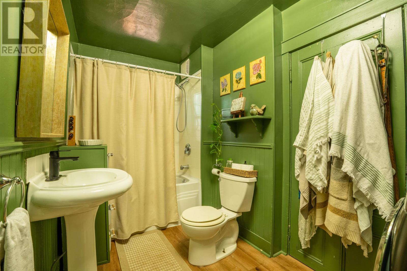 1242 New Glasgow Road Property Photo 31