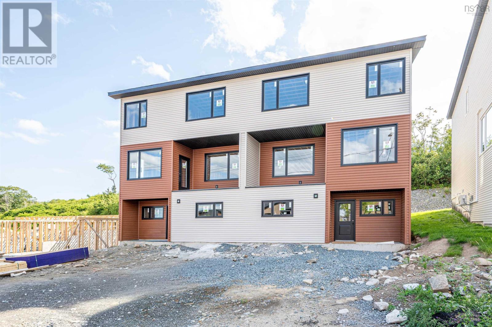 15 Swivel Court Property Photo 1