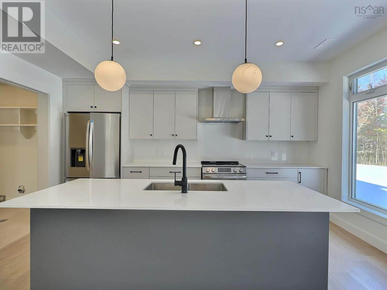 26 Ashford Court Property Photo 2