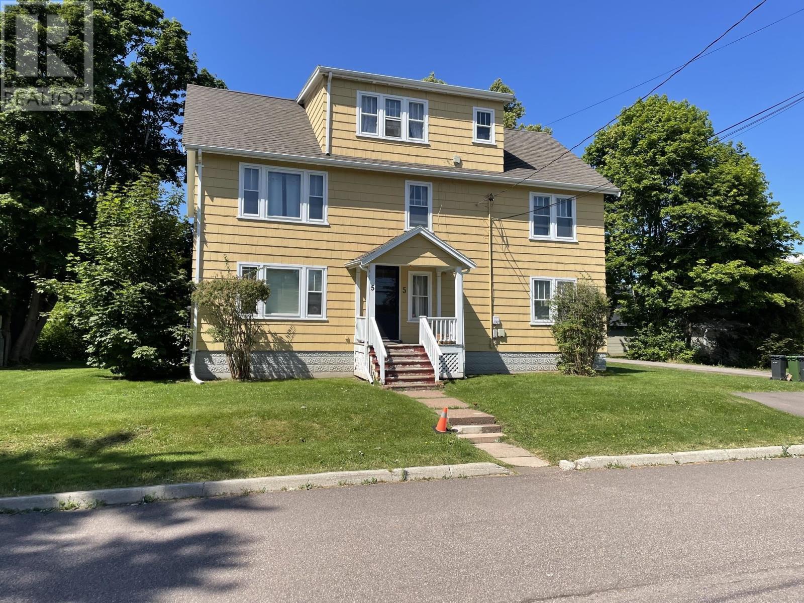 5 Windsor Street