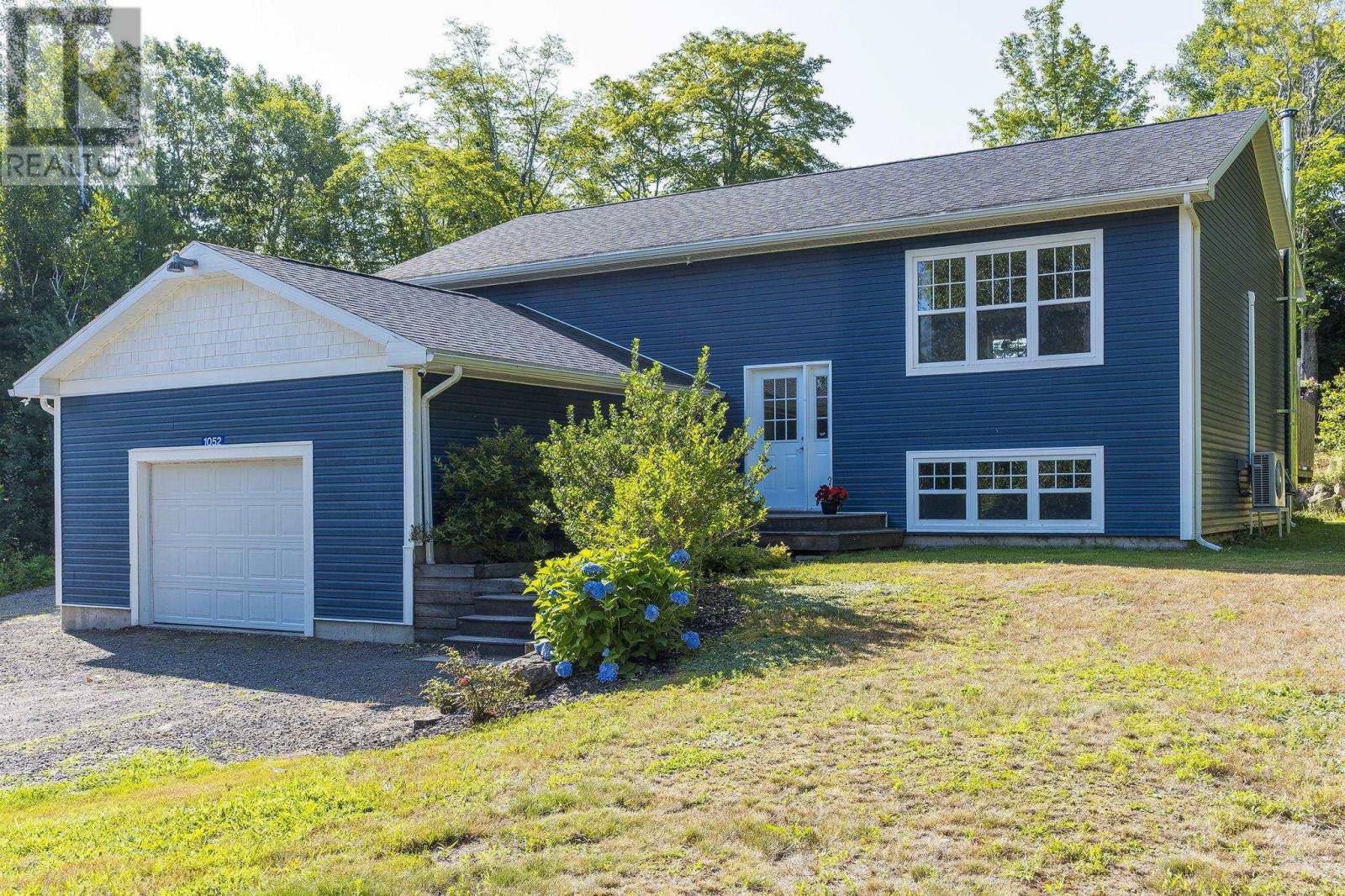 1052 Meadowvale Road Property Photo 1