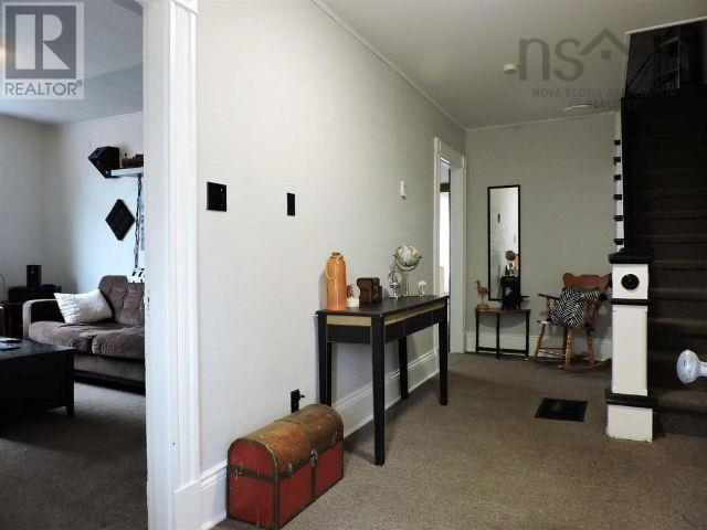 2-4 Queen Street Extension Property Photo 15