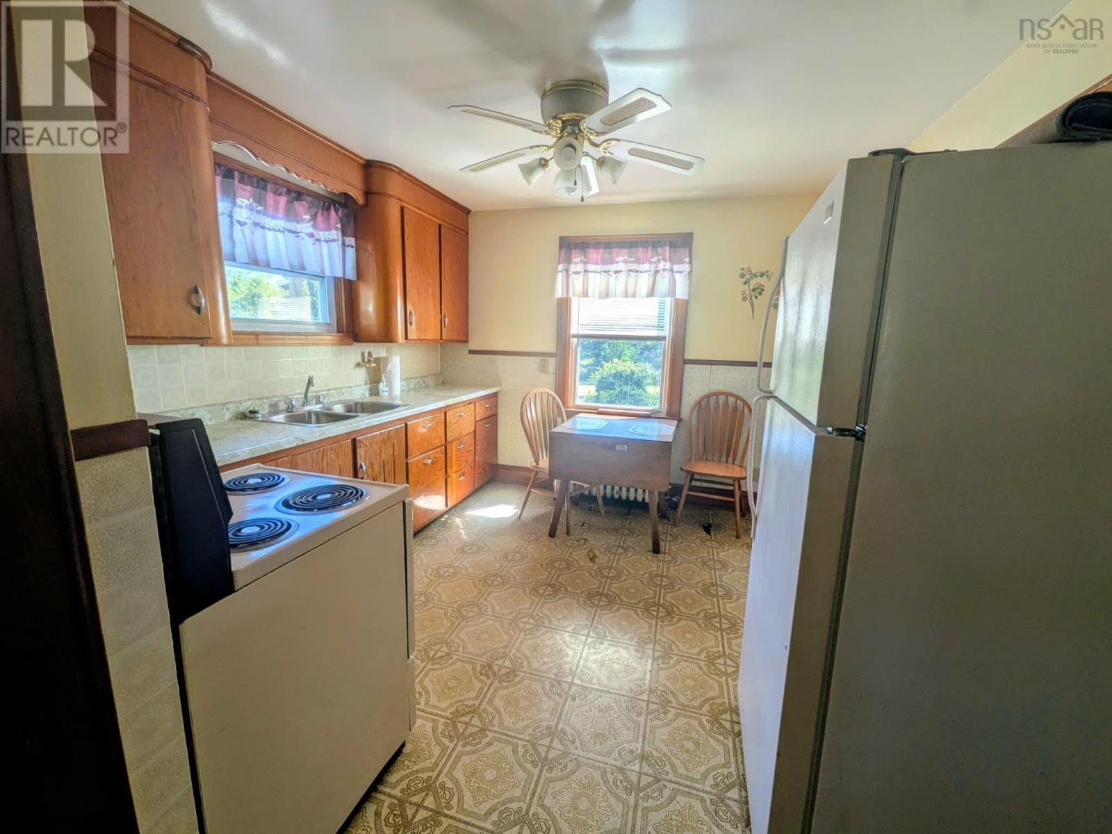 1843 Sydney Road Property Photo 6