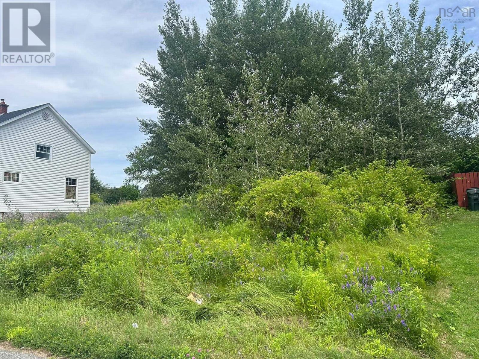 3638 Richmond Street Property Photo 6