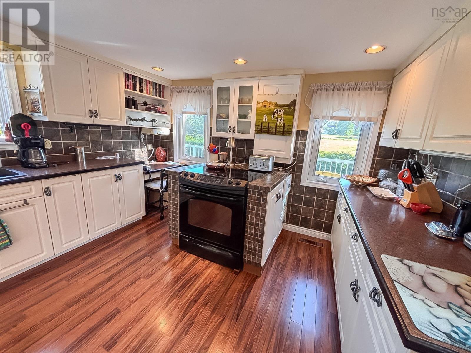 259 Feeners Corner Road Property Photo 11