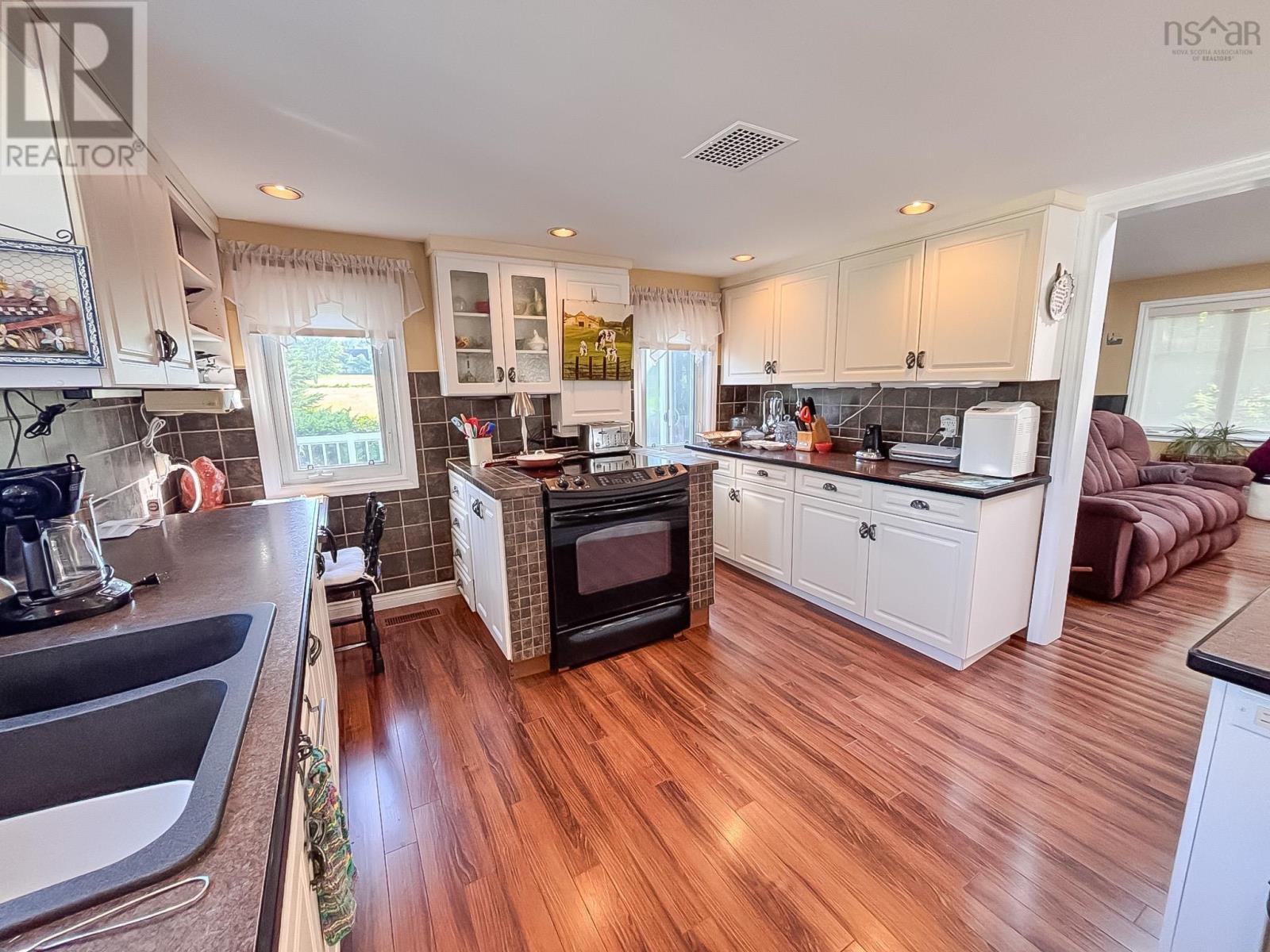 259 Feeners Corner Road Property Photo 12