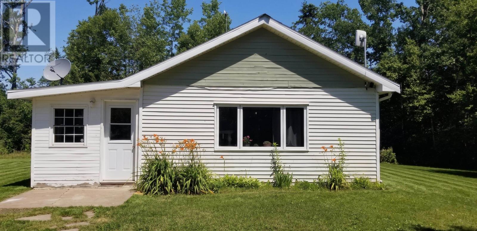 367 Wood Islands Road Property Photo 1