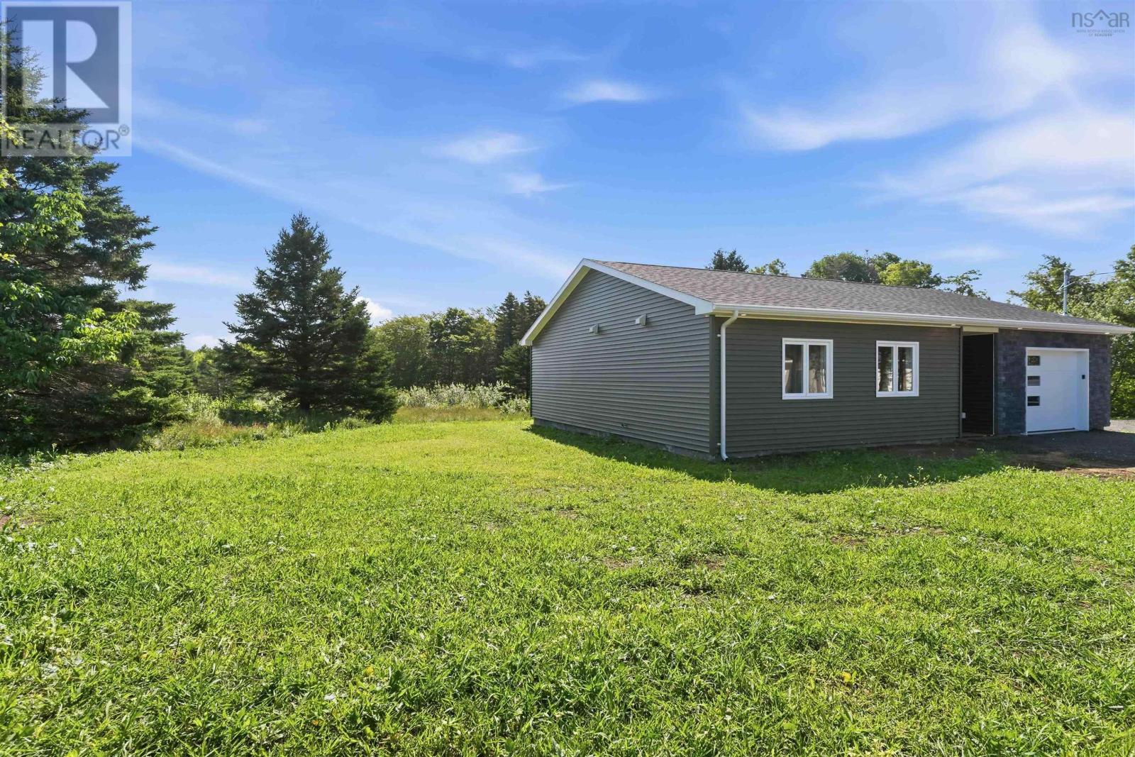 284 Lighthouse Road Property Photo 10