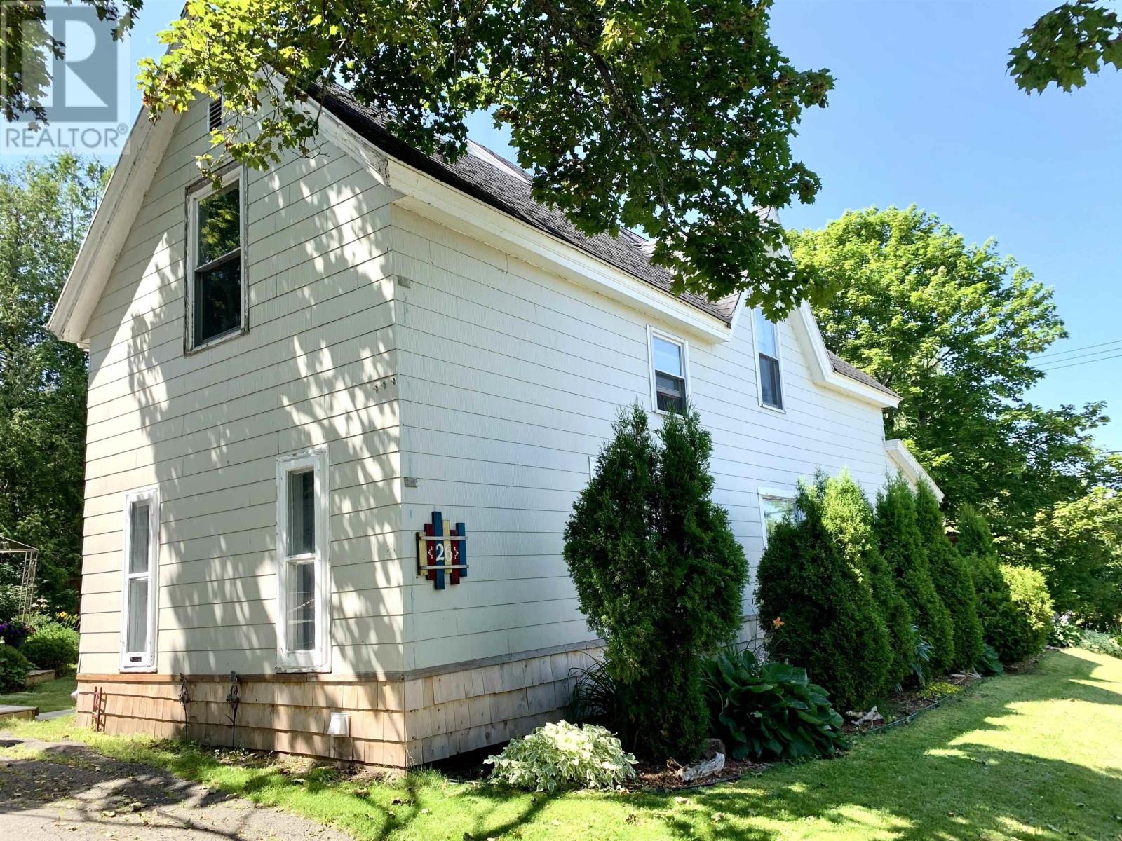 26 Starr Street Property Photo 2