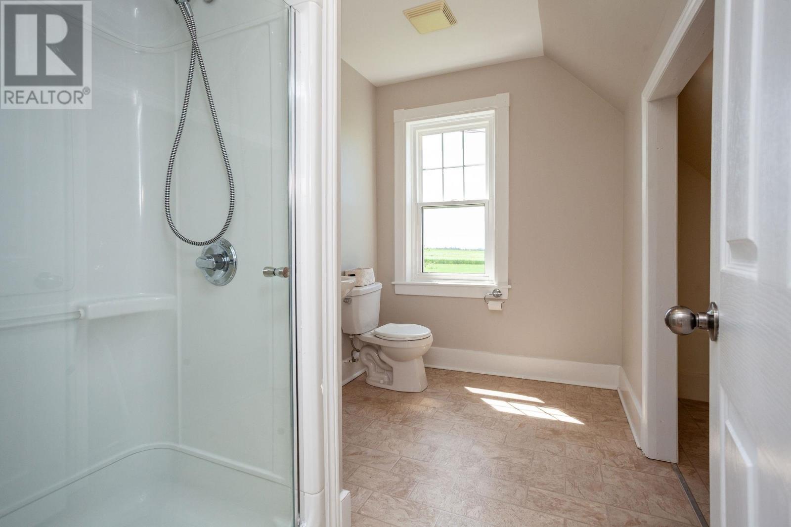 2903 Kinross Road Property Photo 29