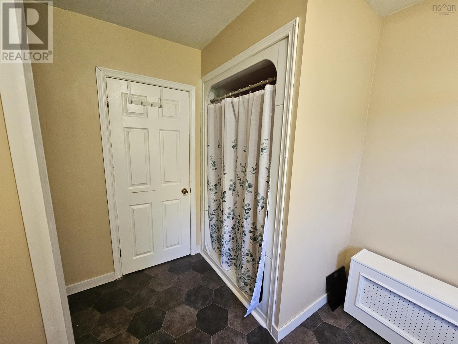 19 Oram Drive Property Photo 17