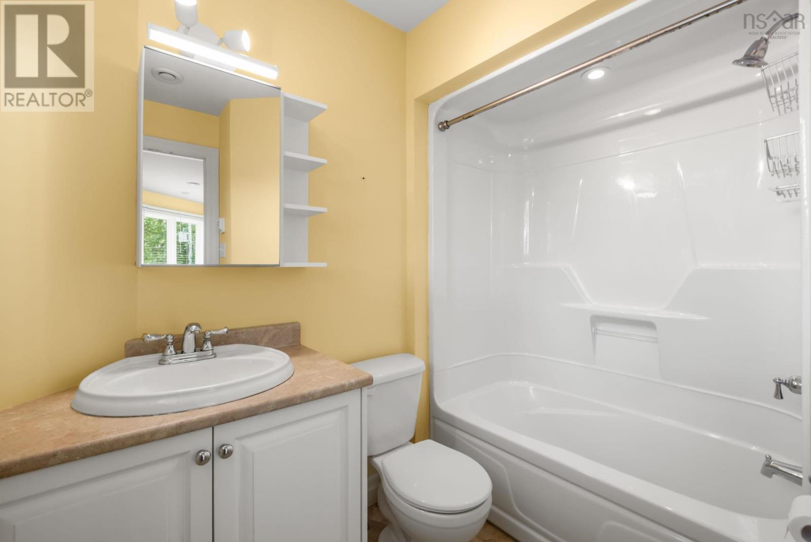 925 Winwick Road Property Photo 34