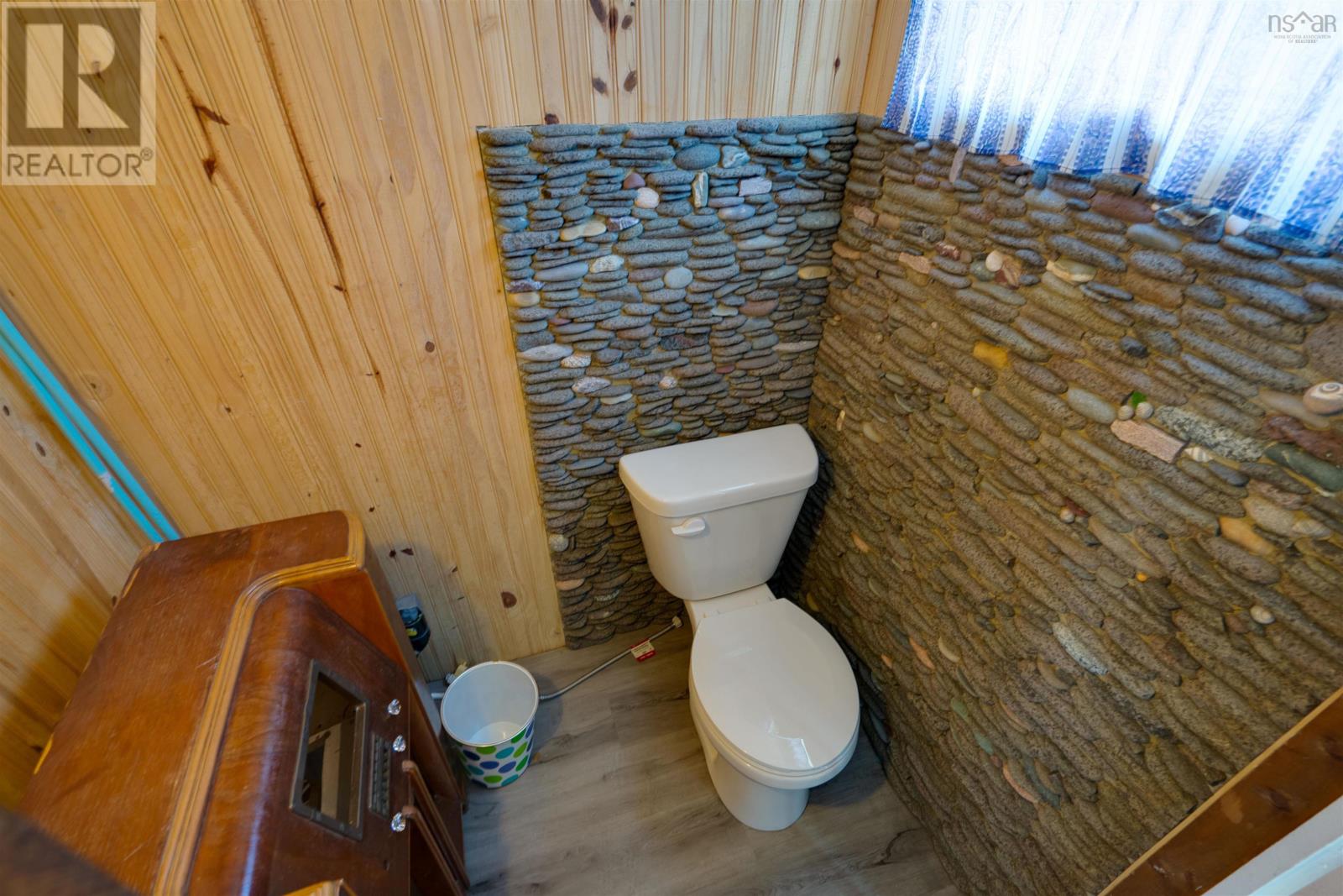 15 Highway 217 Property Photo 26
